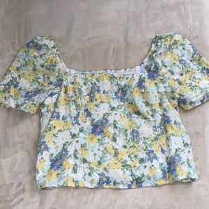 Abercrombie and Fitch Women’s Off the Shoulder/ Square Neck Top